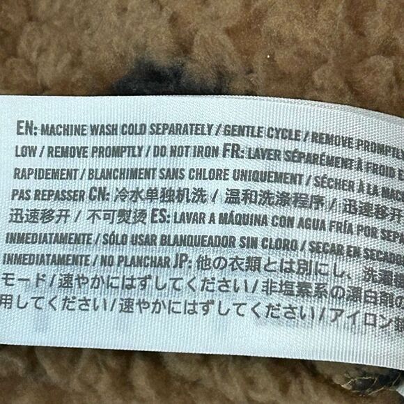 Albercrombie & Fitch women’s leopard print Sherpa jacket in medium - Picture 5 of 7